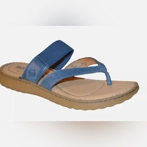 NWOB Born Nevis leather sandals